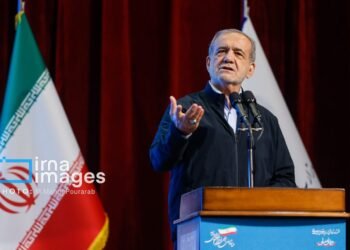 Le président Pezeshkian souligne la nécessité d’investir dans le développement scientifique des enfants iraniens