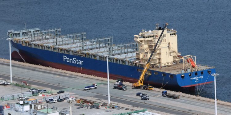 La Corée du Sud teste la première liaison commerciale sur la route arctique vers l&rsquo;Europe.