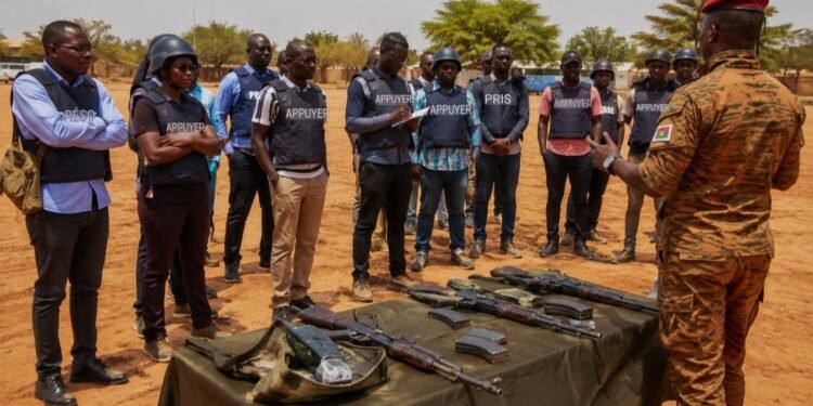 Burkina Faso : 44 journalistes formés militairement dans le cadre d’une « immersion patriotique »