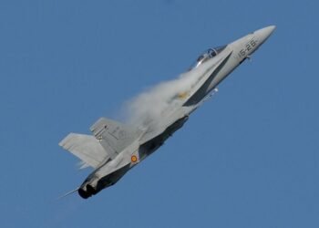 Un avion de chasse F-18 espagnol a abattu un drone au-dessus de la Roumanie : il serait russe.