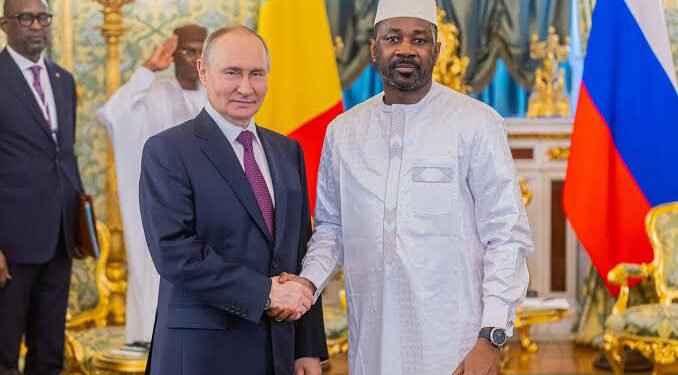 Mali-Russie : Goïta et Poutine réaffirment leur partenariat stratégique au cœur des enjeux sécuritaires du Sahel
